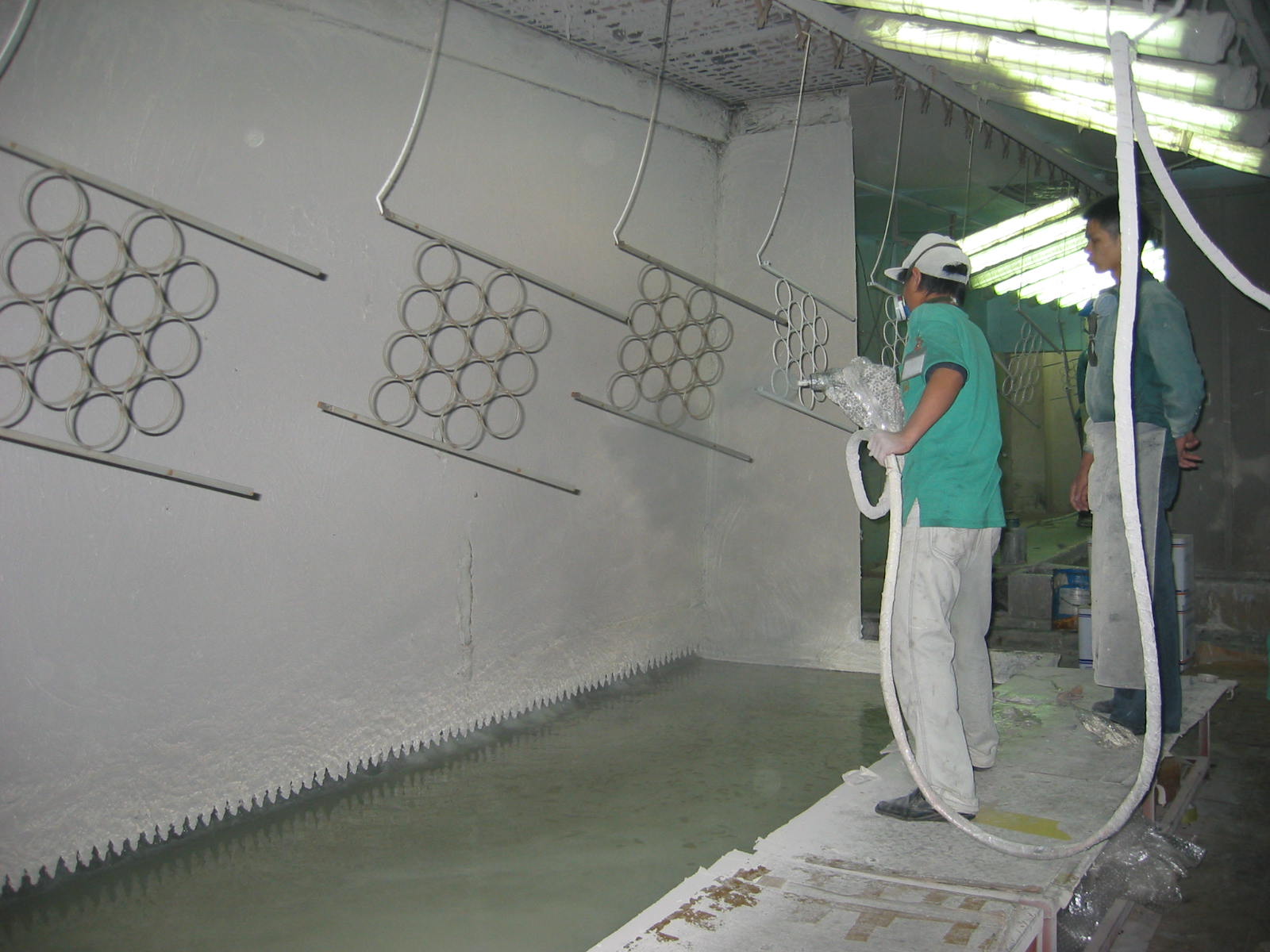 無(wú)泵式噴漆臺(tái)